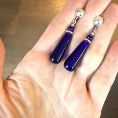 Vintage Cobalt Blue Glass Teardrop Dangle Clip On Earrings Silver Tone Drop 2”