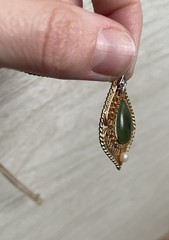 VTG Jade Nephrite Diamond Chip Gold Tone Filigree Cultured Pearl Necklace 18″