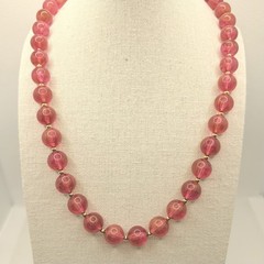 Vintage Joan Rivers Marbled Pinkish Gold Swirl Acrylic Lucite Bead Necklace 21″
