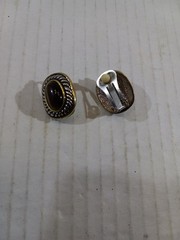 Vintage 2 Tone Y2K Renaissance Etruscan Revival Clip-On Earrings 1980-1990’s Era