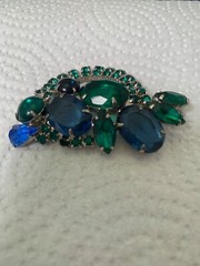 Vintage D&E Juliana SET Clip Earrings Large Brooch Tiered 3 Piece Prong-Set 1950