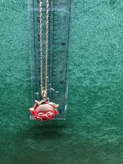 Vintage PBD 14K Yellow Gold Sun Pendant With 19″ Chain Necklace. 2.0g