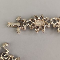 Vintage Flower Chain Bracelet Burst Textured 12mm MOP Bead Gold Tone 6.5″