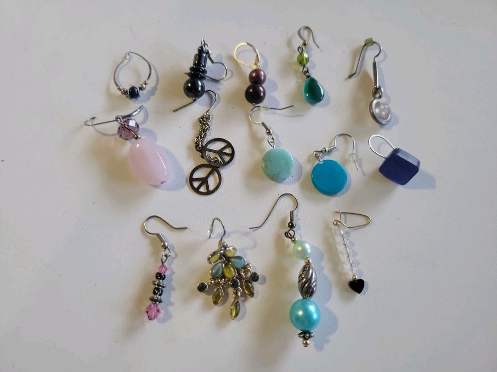Miscellaneous Vintage Small/Mini Craft Jewelry Lot-Unique Items Charms