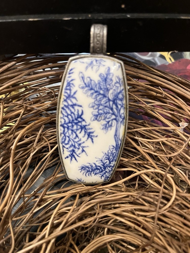 Gorgeous, Long Enamel & Metal Vintage English Pendant