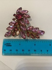 Vintage Large Two Tone Pink Marquise and Round Rhinestone Gold Tone Brooch Pin
