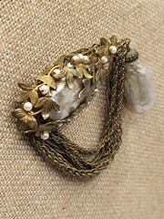 Signed MIRIAM HASKELL Art Nouveau Gold Plate Filigree Baroque Faux Pearl Brooch