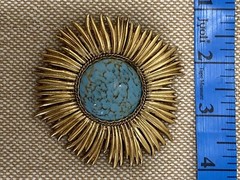 Rare Unmarked Sunburst VTG Brooch Gilded Czech Faux Turquoise Glass Cab Round