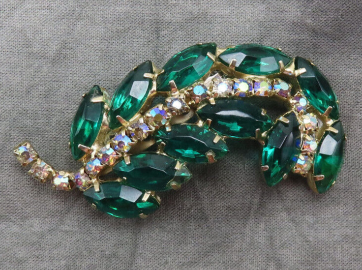 Juliana Rhinestone Brooch Vintage Pin AB Green Clear Faceted Crystal 2.5 in 38f