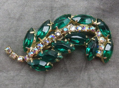 Juliana Rhinestone Brooch Vintage Pin AB Green Clear Faceted Crystal 2.5 in 38f