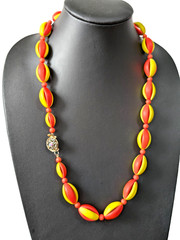 Vintage Groovy Bead Necklace 1950’s – 1960s Lucite AB Box Clasp MOD Hong Kong