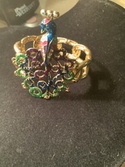Betsey Johnson Morocco Adventure Peacock Bracelet Rare – 11