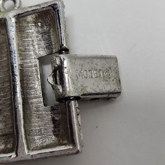 Vintage Monet Silvertone Bracelet Textured 1″ wide 7″ Fold Over Clasp No Safety