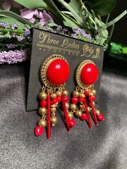 Vintage Three Ladies by roxsann Vivid Red Cabochon Beaded Clip-On Earrings