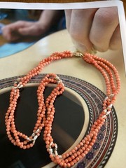 Vtg 3 strand Angel Skin Coral & Rice Pearl Beaded necklace 24”
