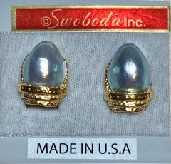 AUTHENTIC SWOBODA EARRINGS ~ OSMENA PEARL ~ CLIP ON ~ STUNNING!