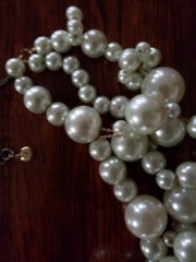 Vintage Faux Pearl Necklace Champagne Bubbles White Costume Jewelry Signed