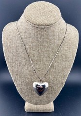 Vintage Silver Tone Puffy Heart Pendant Necklace 28″ Chain 1980s Fashion Jewelry