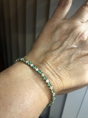 15. Vtg. Yellow 925 Sterling Green Emerald White CZ Tennis Bracelet 6 3/4″, 11g