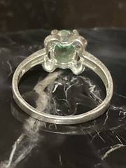 Vintage Sterling Silver Green Gemstone Bow Setting Ring Size 7.75