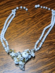 Vintage Early Signed Laguna 2-Strand Wired Center Wht Glass Rhinestone Necklace