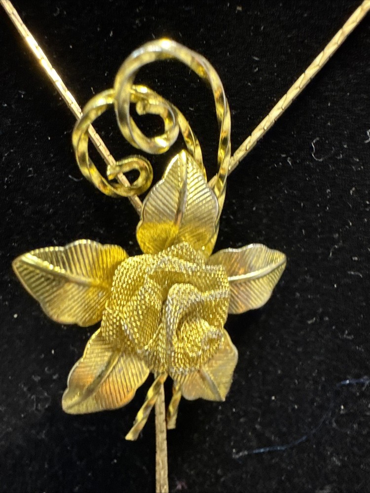 Bolo Type Sliding Gold Toned Flower Necklace Chain, Vintage