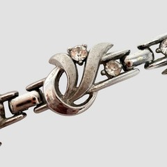 Vintage Trifari Silver Tone Clear Rhinestone Scallop Scroll Bracelet 1955 -1969