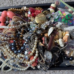 5.76 Lbs Bulk Craft Jewelry Lot Junk Repurpose Beads Wearable As Pictured As Is