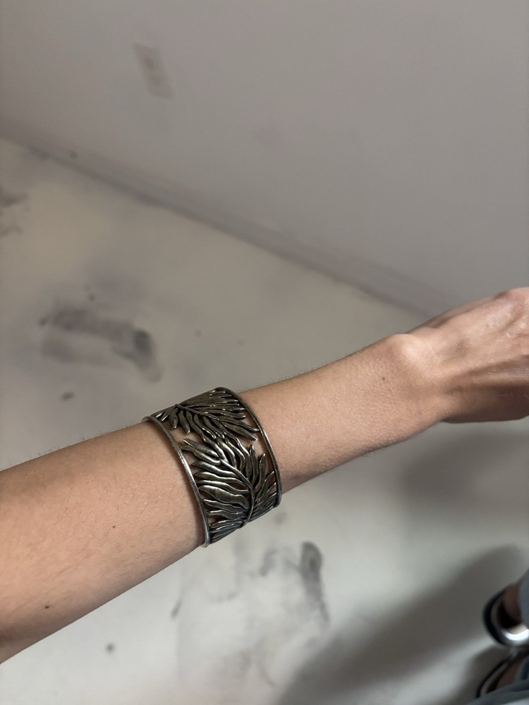 Vintage Carol Lee Leaf Cut Out Silver Tone Cuff Bracelet – Nature Inspired