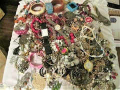 FREE SHIP Vintage Now Jewelry 5 Lb Lot Junk Harvest DIY Rhinestone Brooch Chains