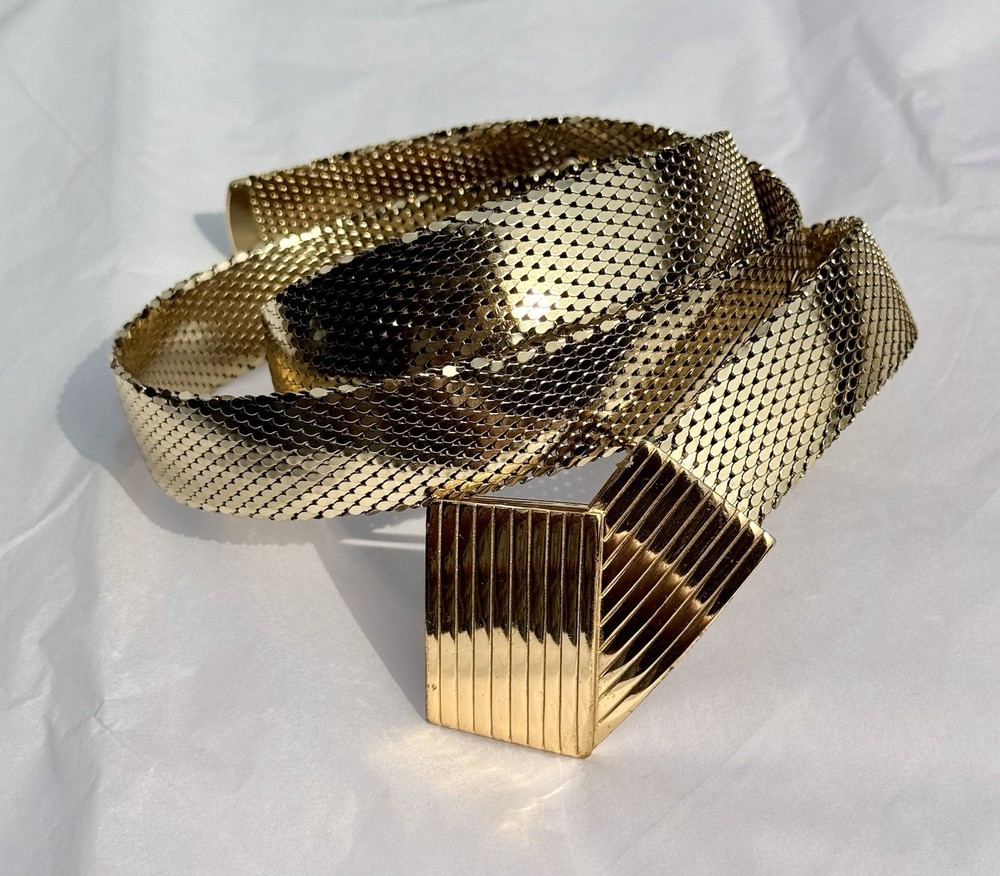 Vintage Whiting & Davis By Al Roberto’84 Gold Tone Liquid Metal Mesh Belt 33-37”