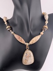 BARSE chunky Jasper (?) Stone Beaded Choker Necklace w/ Pendant 16-18″ B6