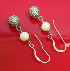 VTG 925 Faux Pearl Drop Earrings 1.5in Sterling Silver 7gtw Pattern Bead Artisan