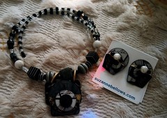 Suzanne Bellows 3 Piece Signed Necklace, Bracelet & Earrings. One Of A Kind!