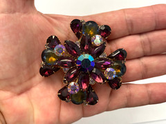Vintage Purple-Aurora Borealis Crystal Large FLOWER Pin-Brooch-30g-Beautiful!!