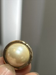 38. Christian Dior Gold tone White Creamy Faux Pearl Stud Earrings 17mm, 9.7g
