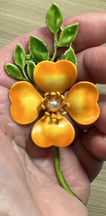 ORIGINAL BY ROBERT FLOWER BROOCH PIN ORANGE YELLOW 3.5 INCHES LONG