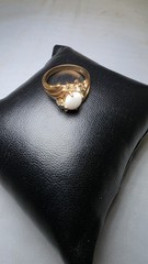 Gold Tone Faux Opal Ring Costume Jewelry Vintage Decorative Nice! Dane Craft Co.