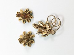 Green Rhinestone Flower Pin Brooch and Earrings Set 3D MCM 60’s Estate