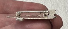 Vintage Designer Signed Sterling Silver w/Etched Details HOUSE Shaped Brooch 8g
