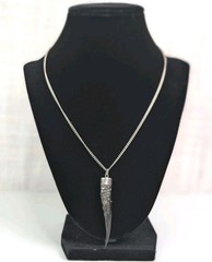 Victorian Antique Dik Dik Horn Necklace Pendant Sterling Silver Bezel And Chain