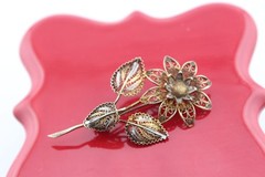 Vintage 800 silver filigree flower brooch trombone clasp 2.5″ signed