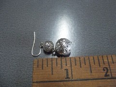 1 Pair Old 1″in Metal Silver Tone Holiday Balls Dangle Earrings