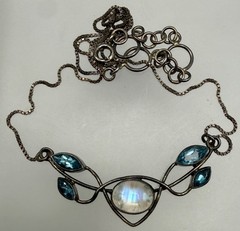 VINTAGE ESTATE STERLING SILVER MOONSTONE CABOCHON BLUE TOPAZ CHAIN NECKLACE 18″
