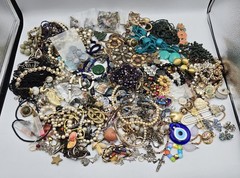 Vtg Now Craft Junk Jewelry Lot Almost 6 Lbs Unique Fun Mix Tangled DIY Repurpose