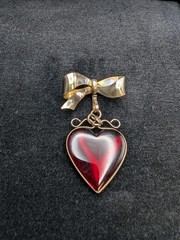 Beautiful Vintage Brooch/Pin Bow w/ Red Heart Pendant 1/20 12K GP Over Silver