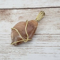 Vintage Pendant Orangey Polished Rock with Gold Tone – No Chain Included