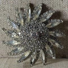 Vintage 1950s Starburst Clear Rhinestone Brooch Pin Silver Tone