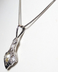 Antique Art Deco European Diamond Pendant Necklace Length 16″ Platinum 1920’s
