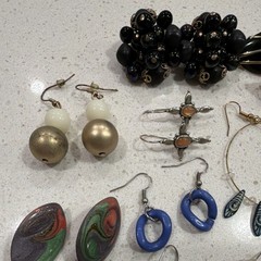 Vintage Fashion Jewelry Lot Mixed Earrings Multicolor 14 Pairs